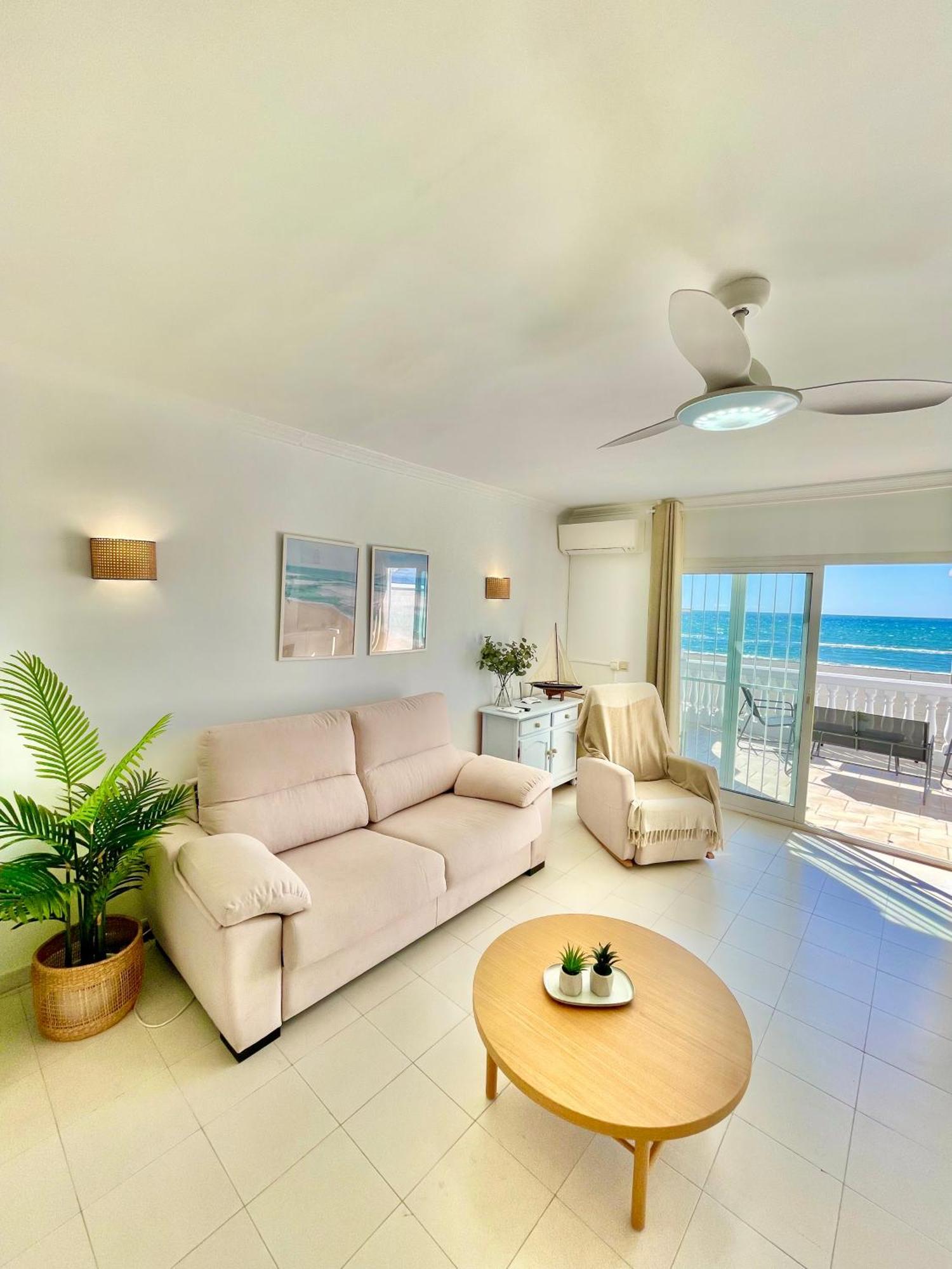 Apartamento Frontal Al Mar - Torrox Costa 外观 照片